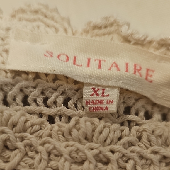 Solitaire Cream Crochet Lace Women's Blouse - Picture 3 of 12